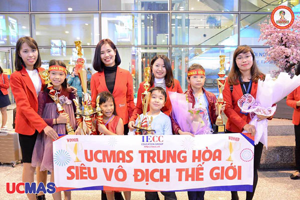 Giáo viên và học sinh UCMAS Thanh Xuân (Trung Hòa)