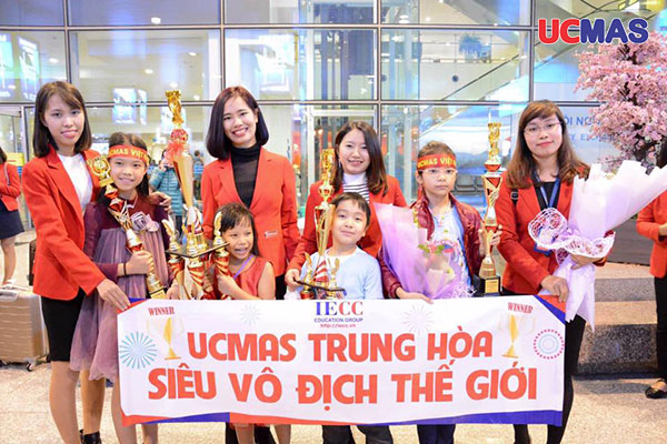 Học sinh của trung tâm UCMAS Trung Hòa nhận nhiều giải thưởng trong kỳ thi quốc tế