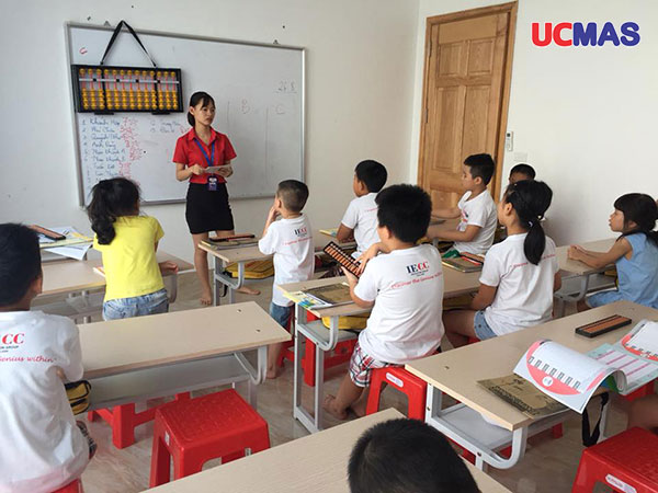 Lớp học quy chuẩn tại UCMAS Thanh Hóa chi nhánh Lam Kinh
