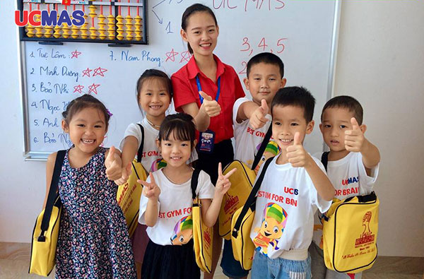 Môi trường học tại UCMAS Thanh Hóa chi nhánh Lam Kinh khiến các học viên thích thú