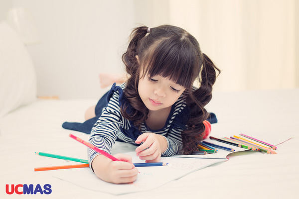 Toán tư duy cho bé 4 tuổi để tăng khả năng sáng tạo